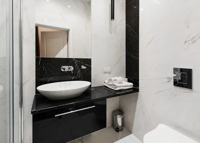 Rakowicka Residence, Sun & Snow * كراكوفيا